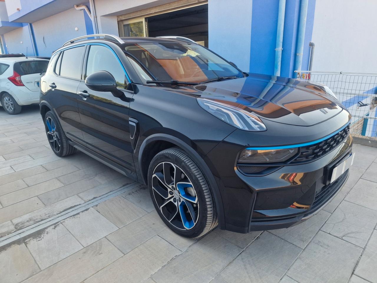 Lynk&co 01 PHEV