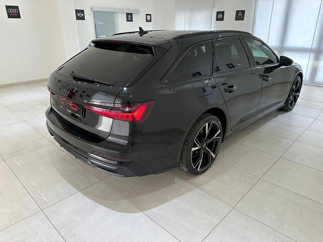 Audi A6 AUDI A6 40 2.0 TDI S-LINE AVANT SPORT TOTAL BLACK