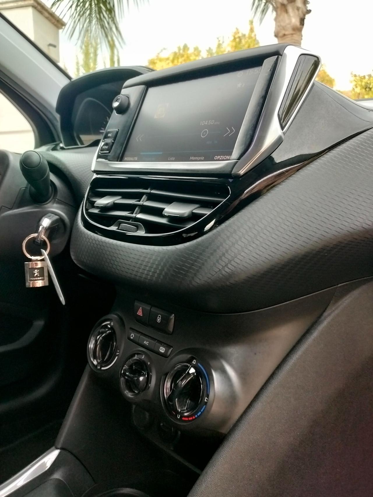 Peugeot 2008 BlueHDi 100 Active