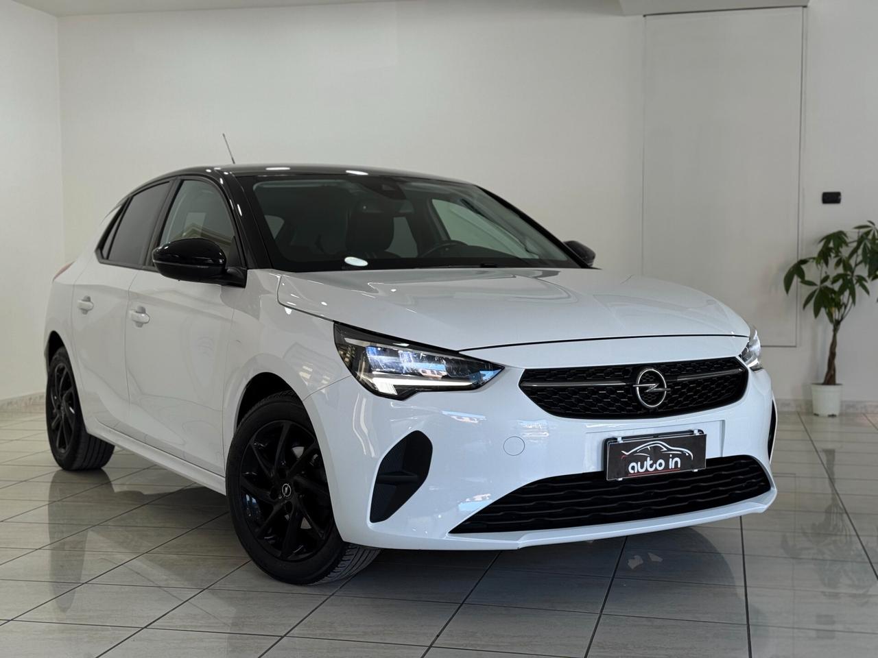 Opel Corsa 1.2 Blitz Edition