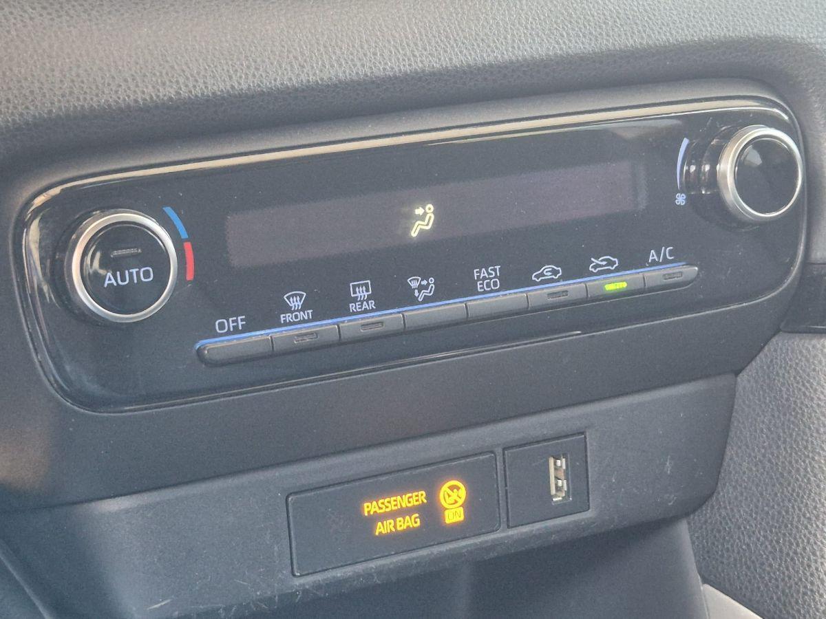 TOYOTA - Yaris - 1.5 Hybrid 5p. Business