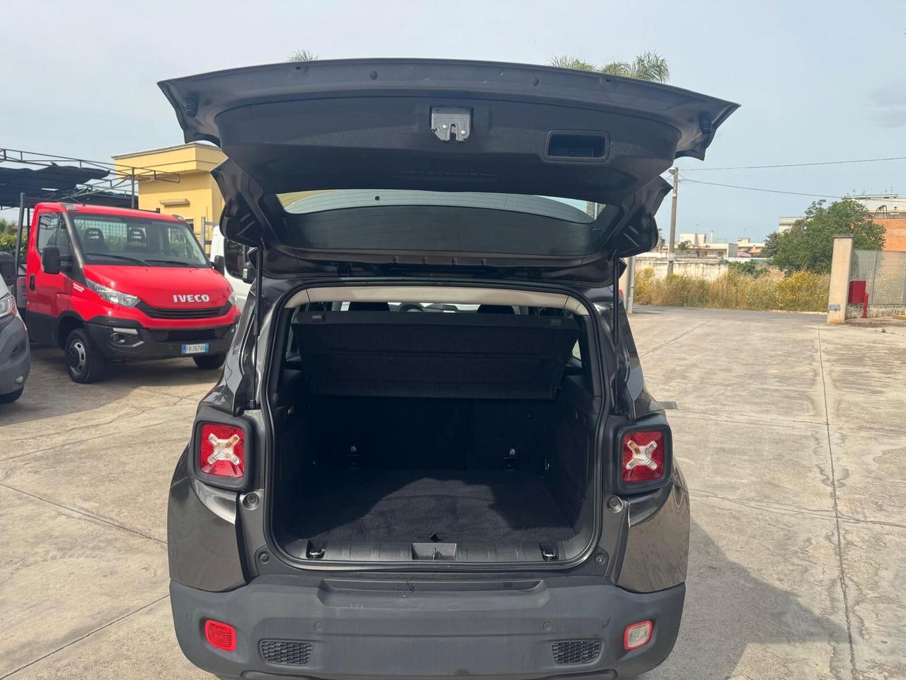 Jeep Renegade 1.6 Mjt 120 CV Longitude