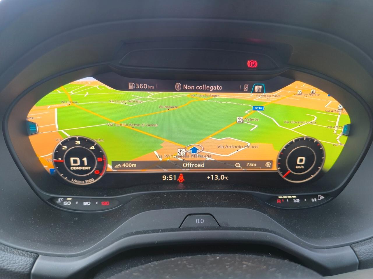 Audi Q2 30 TDI S tronic Identity Black