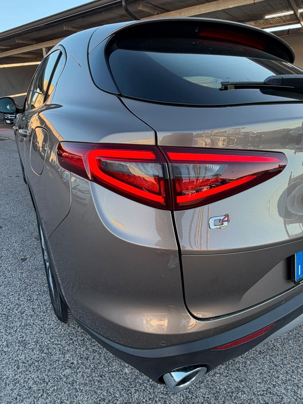 Alfa Romeo Stelvio 2.2 Turbodiesel 210 CV AT8 Q4 B-Tech