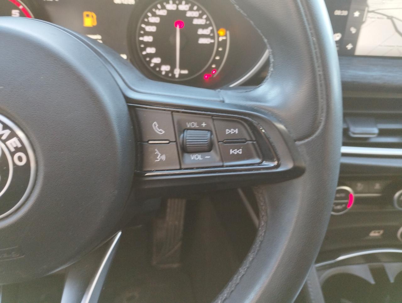 Alfa Romeo Stelvio 2.2 Turbodiesel 160 CV AT8 Business