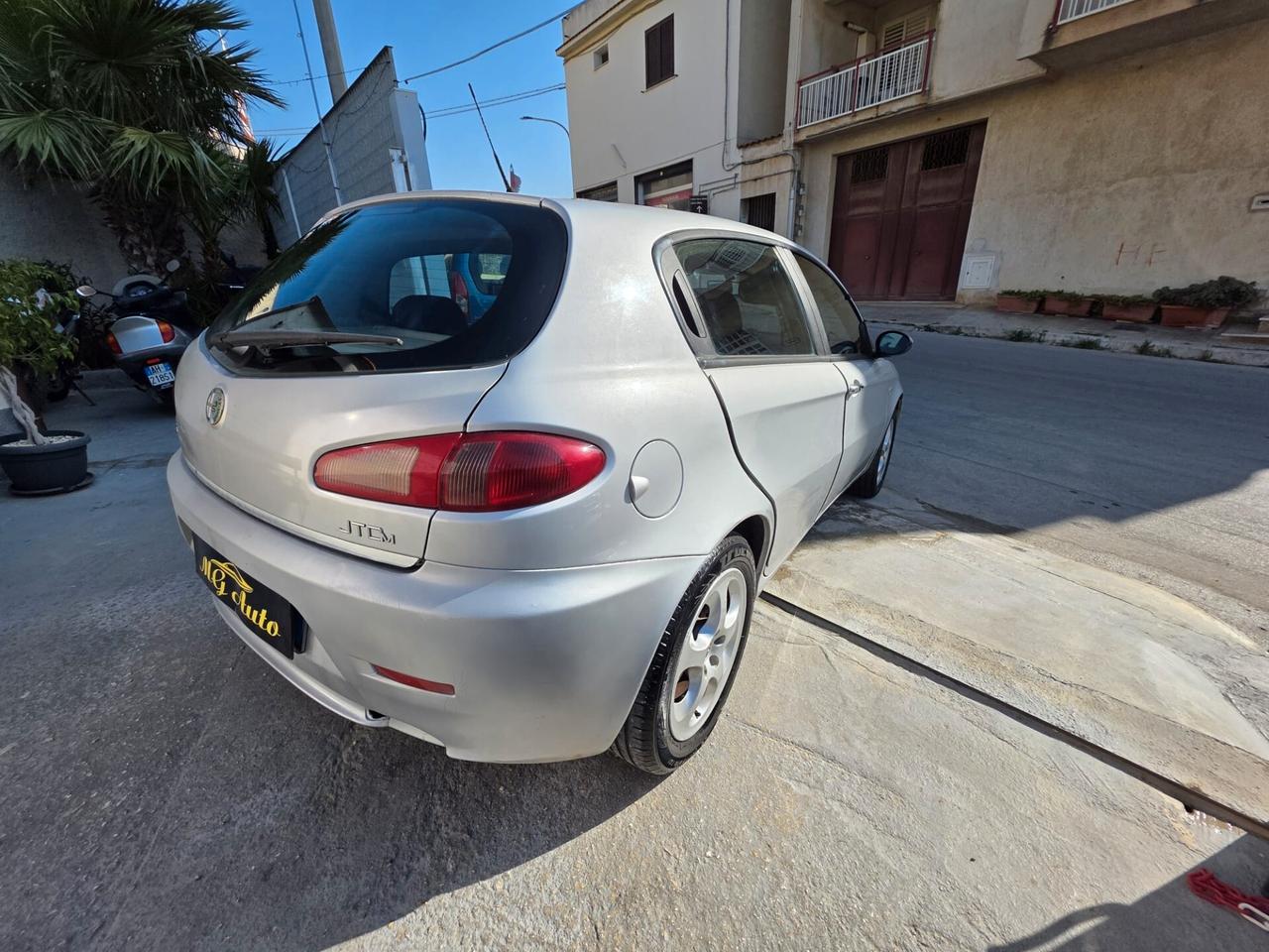 Alfa Romeo 147 1.9 JTD M-JET 16V 5 porte Prog.