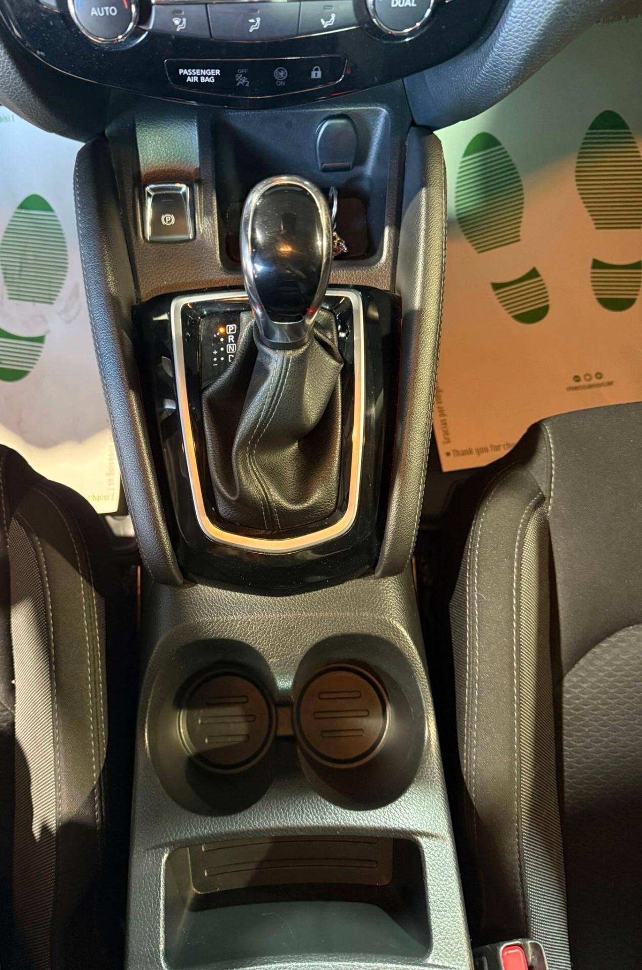 Nissan Qashqai 1.6 dCi 2WD N-Connecta XTRONIC