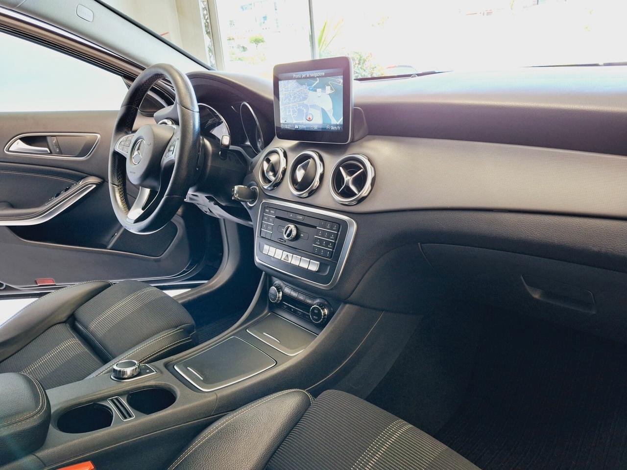 Mercedes-benz GLA 200 GLA 200 d Automatic Sport