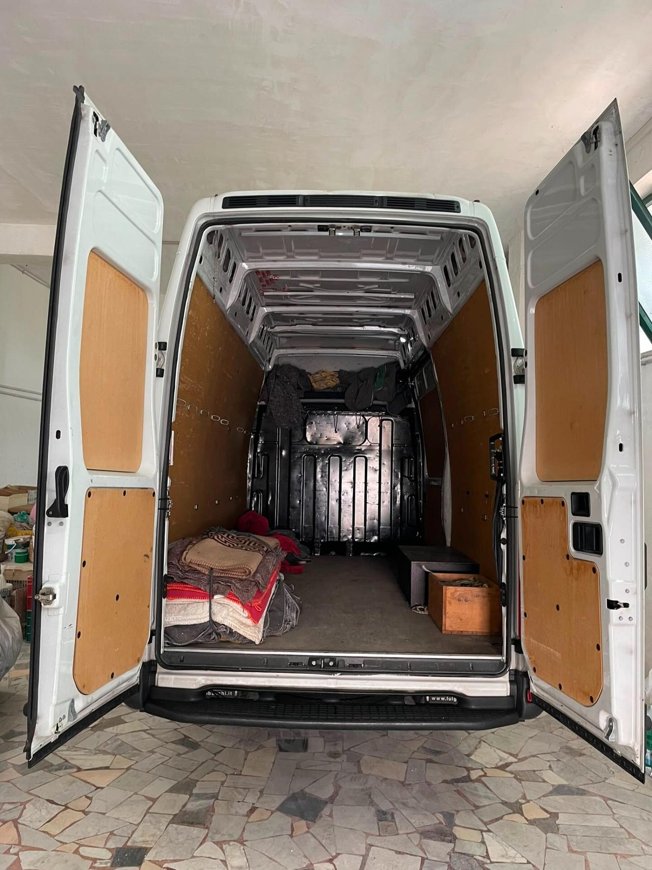 Iveco Daily 35C 3.0 Diesel UNIPROPRIETARIO