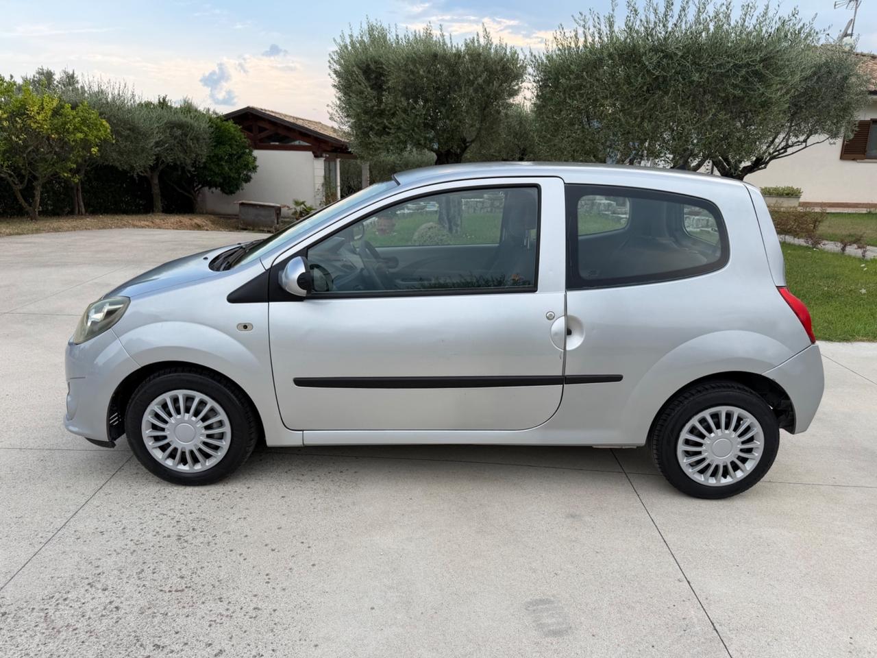 Renault Twingo 1.2 8V Dynamique