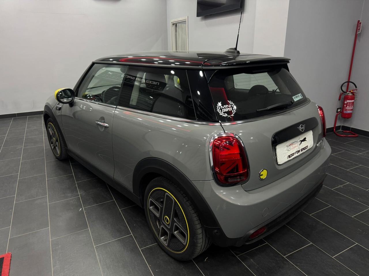 Mini Mini Full Electric Mini Cooper SE Electric
