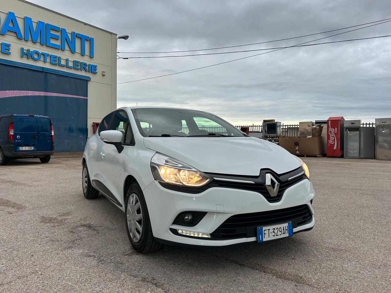 Renault Clio TCe 12V 90 CV GPL 5 porte Business