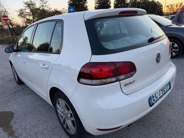 VOLKSWAGEN Golf 1.6 TDI 5p Highline senza nessun lavoro da fare