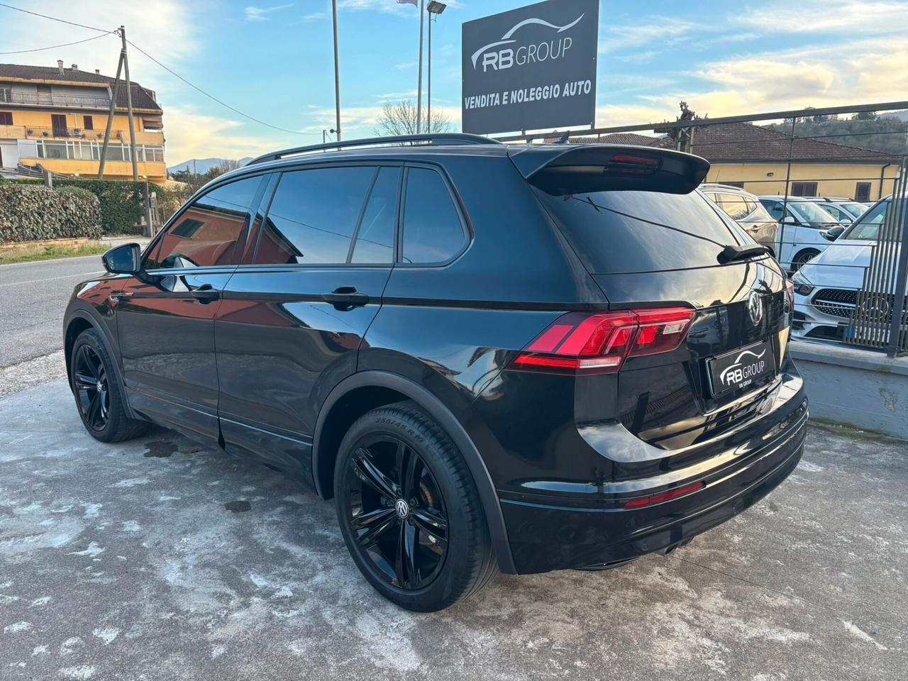 Volkswagen Tiguan 2.0 TDI SCR Style BlueMotion R LINE