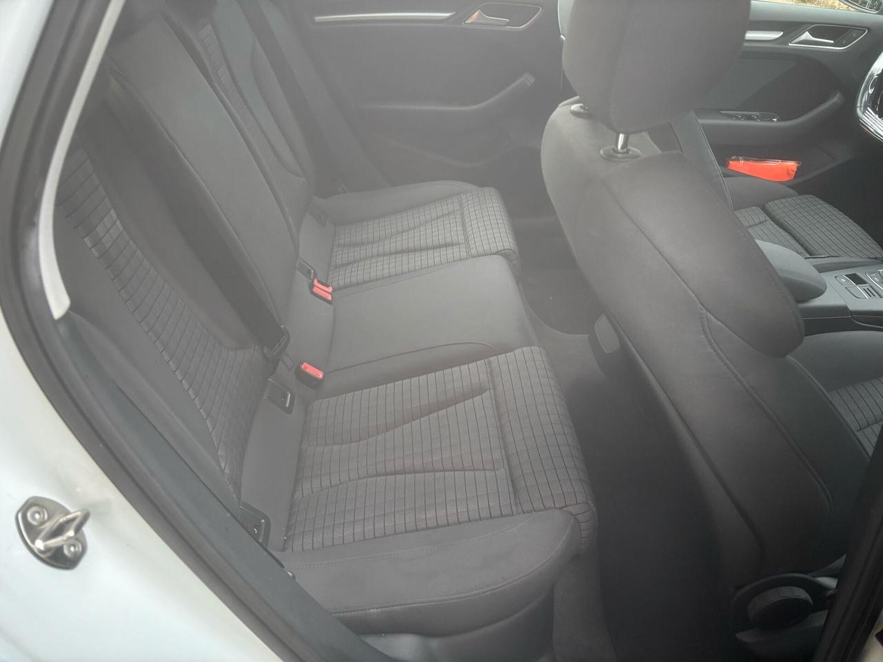 AUDI A3 SPORTBACK 1.4 G-TRON - 2015