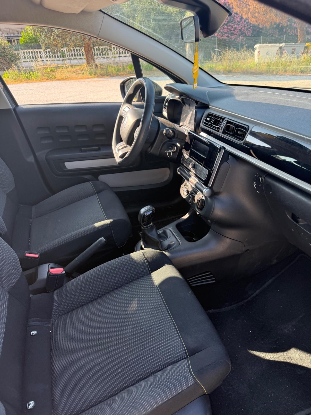 Citroen C3 1.2 benzina EURO6B neopatentati UNICOPROPRIETARIO
