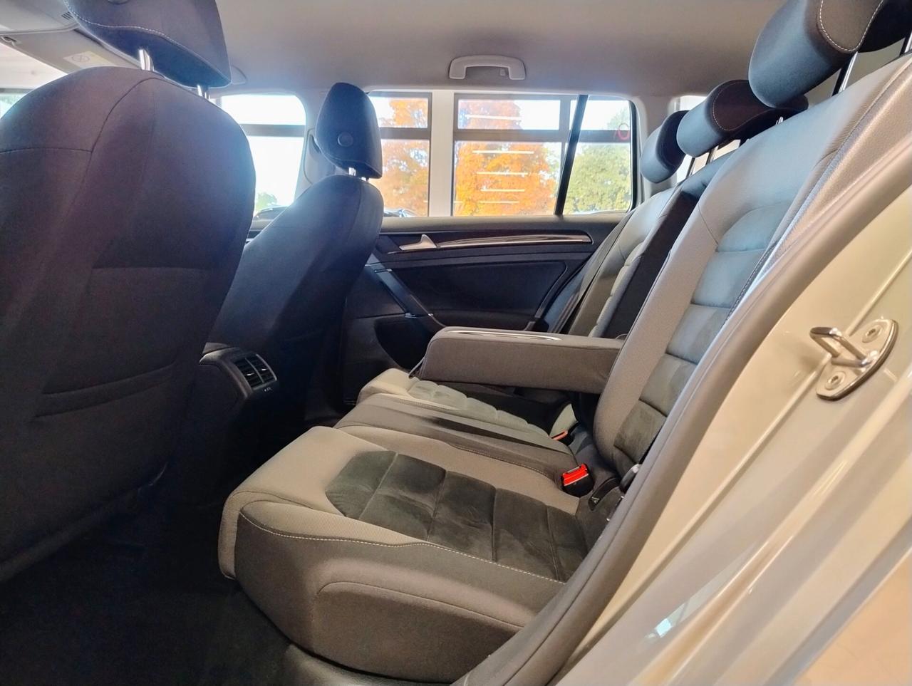 VOLKSWAGEN Golf Variant 1.6 TDI 115 CV Highline VIRTUAL ACC MASSAGE
