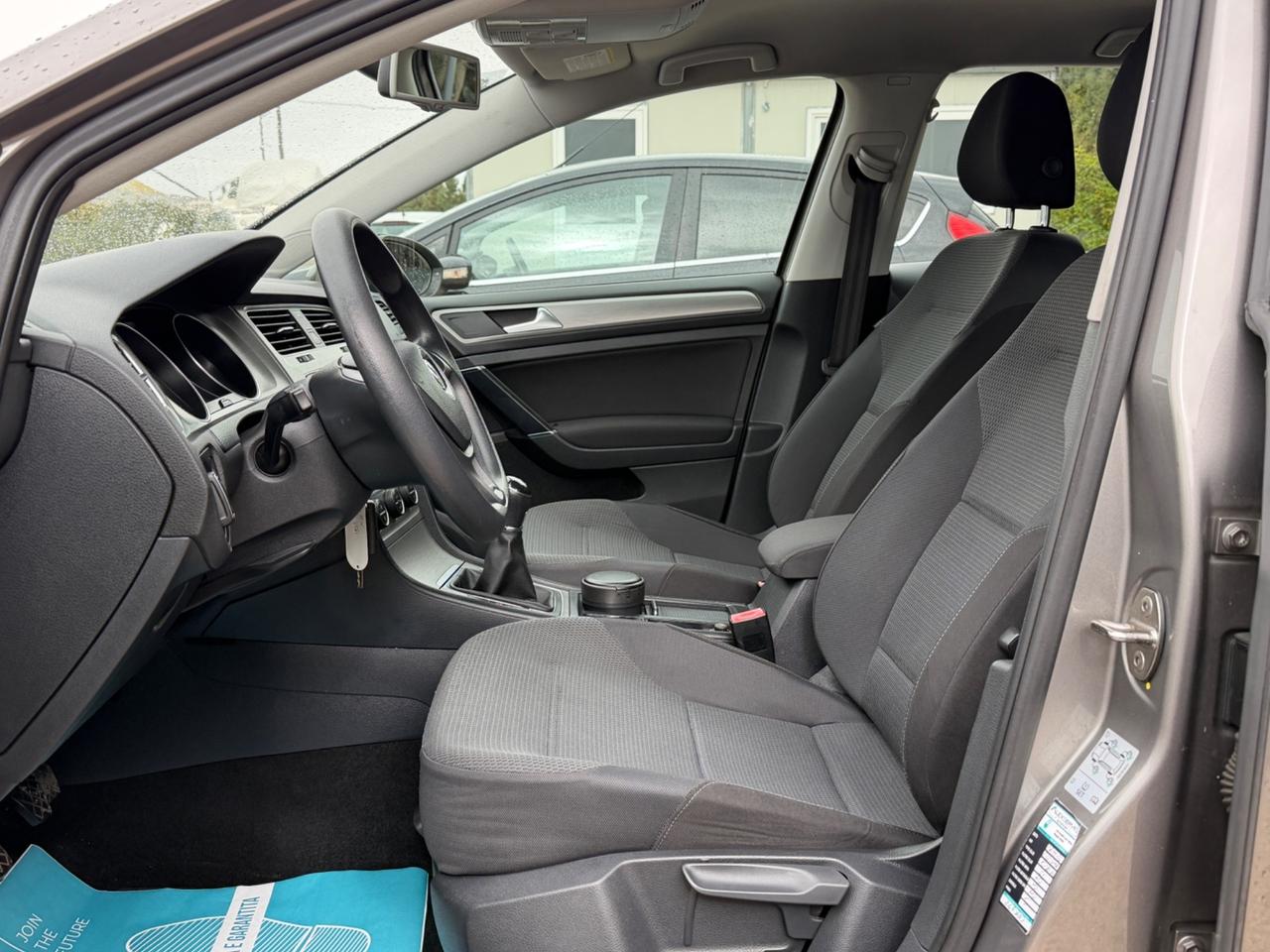 Volkswagen Golf 1.6 TDI 5p. Trendline BlueMotion Technology