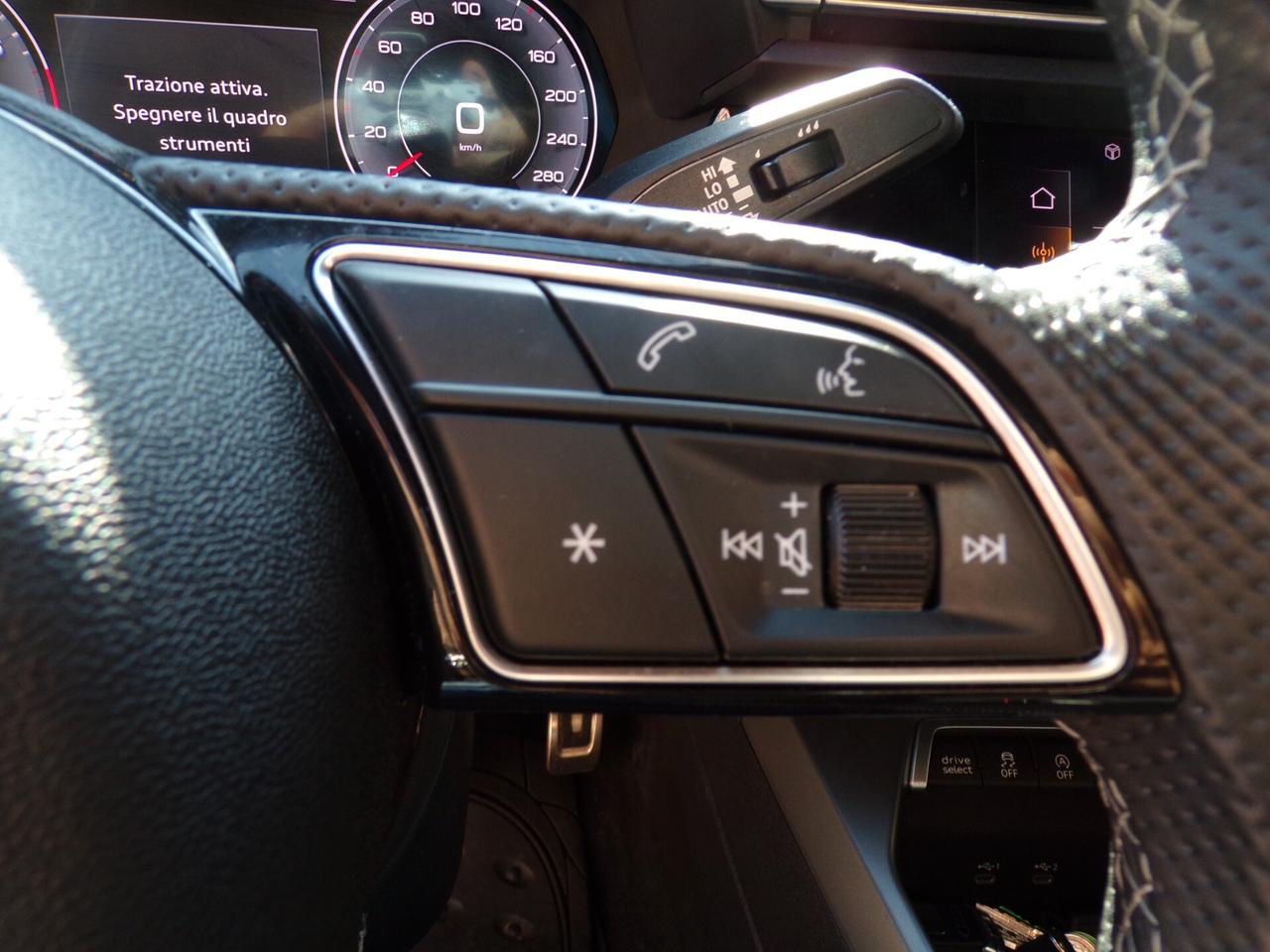 Audi A3 Sedan 1.5 TFSI MHEV S line Edition S-tronic – Fari LED Matrix Navi Pari al Nuovo