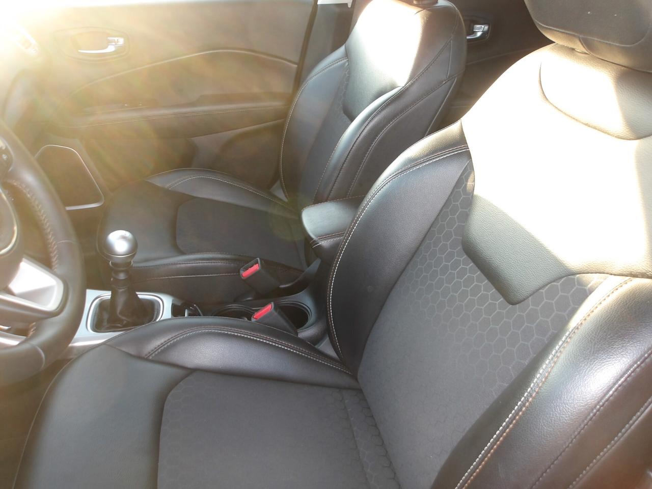 JEEP COMPASS 1.4 BENZ-RETROC-NAVI