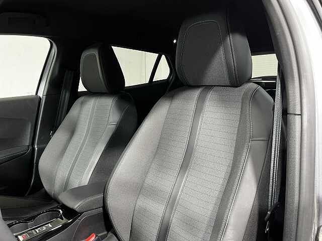 Peugeot 2008 PureTech 130 S&S EAT8 Allure Pack