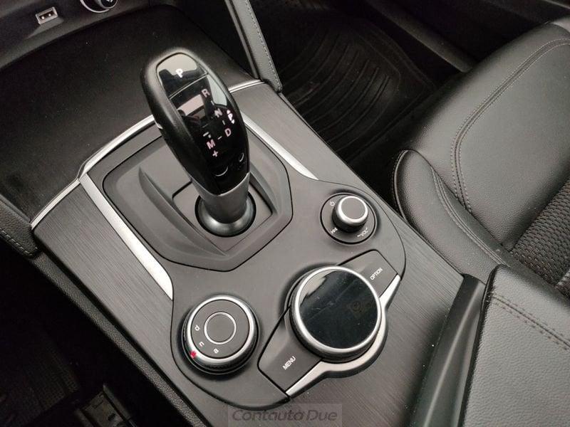 Alfa Romeo Stelvio 2.2 Turbodiesel 210 CV AT8 Q4 Super | MOTORE NUOVO