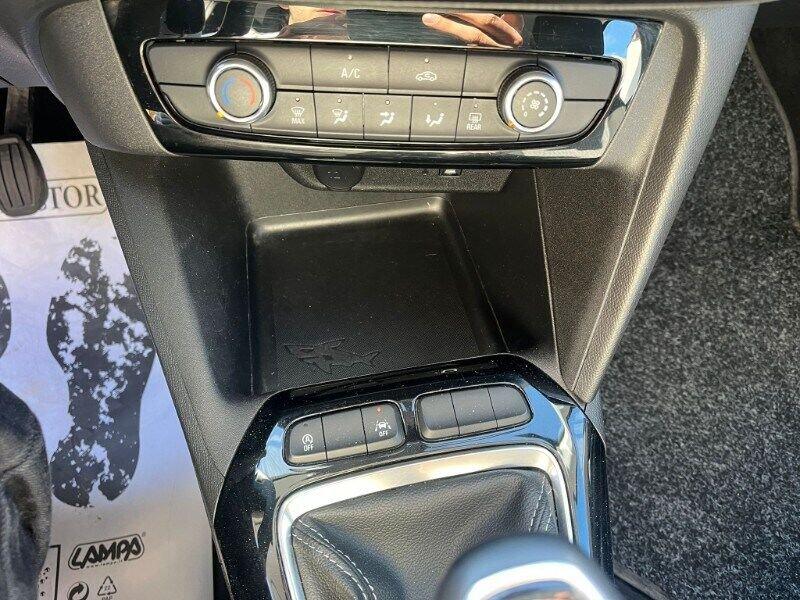 Opel Corsa Corsa 1.2 Design & Tech