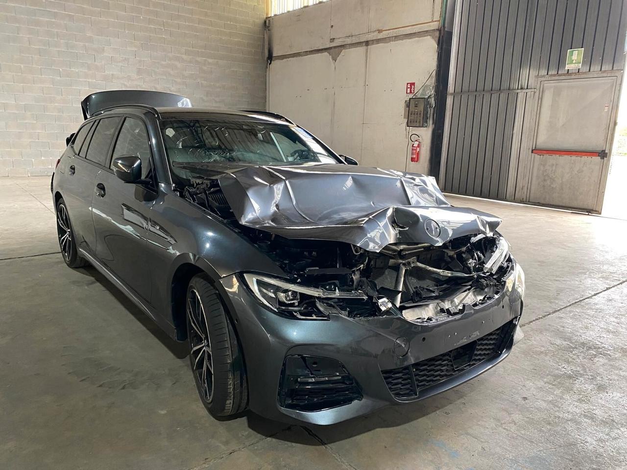 BMW 320 d 320d Touring mhev 48V xdrive Msport