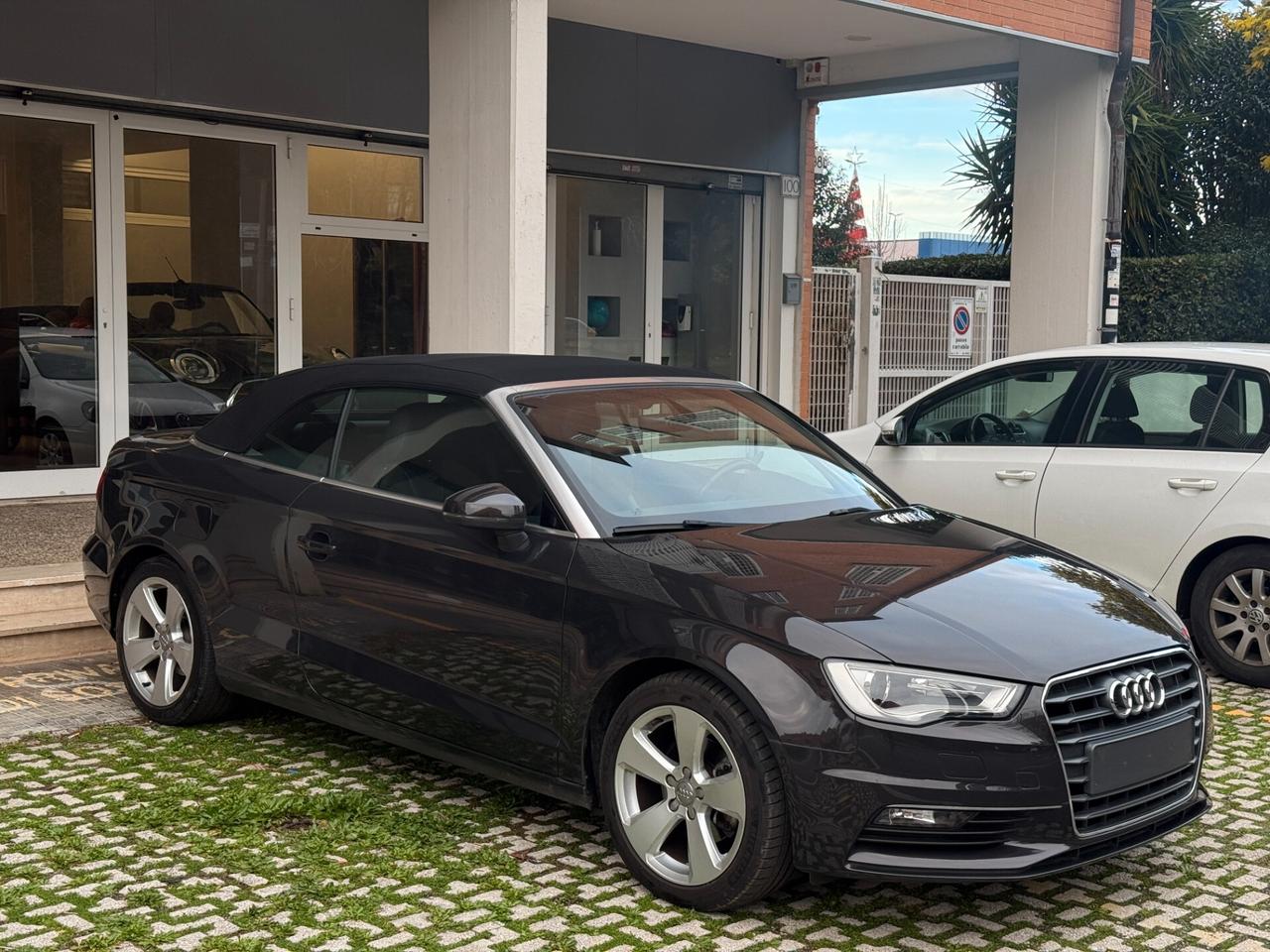 Audi A3 Cabrio 1.4 Sport, Tagl. ufficiali, alcantara, navigatore