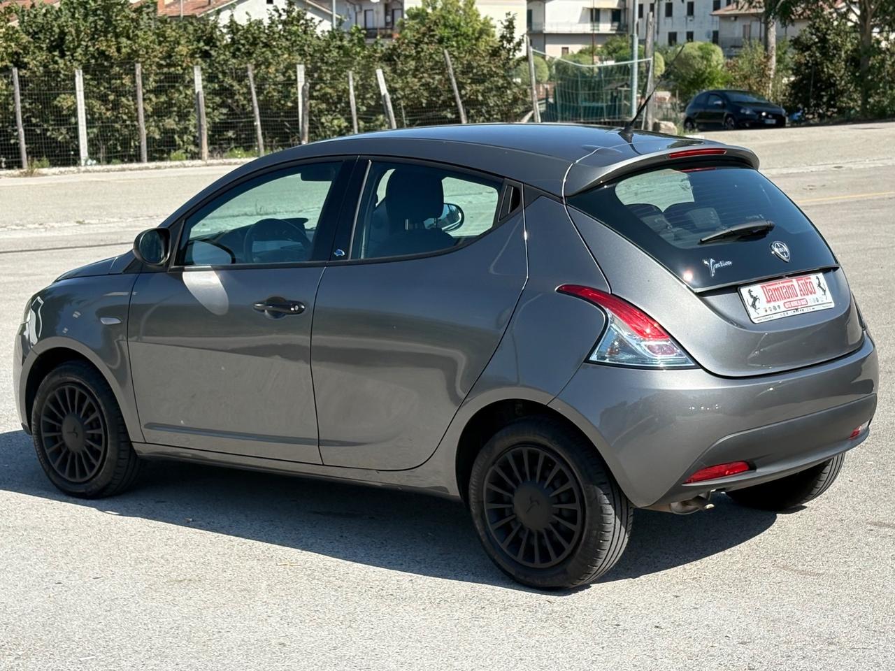 Lancia Ypsilon 1.2 69CV GPL ORIGINALE Ecochic Elefantino Blu
