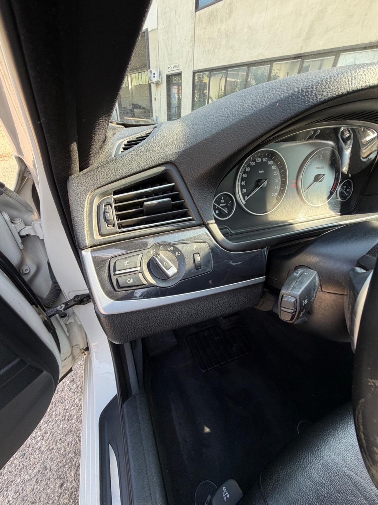 Bmw 525 525d xDrive Touring Business