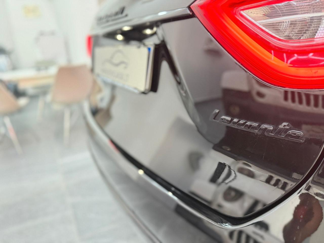 Maserati Levante V6 Diesel AWD 250cv Nerissimo Edition