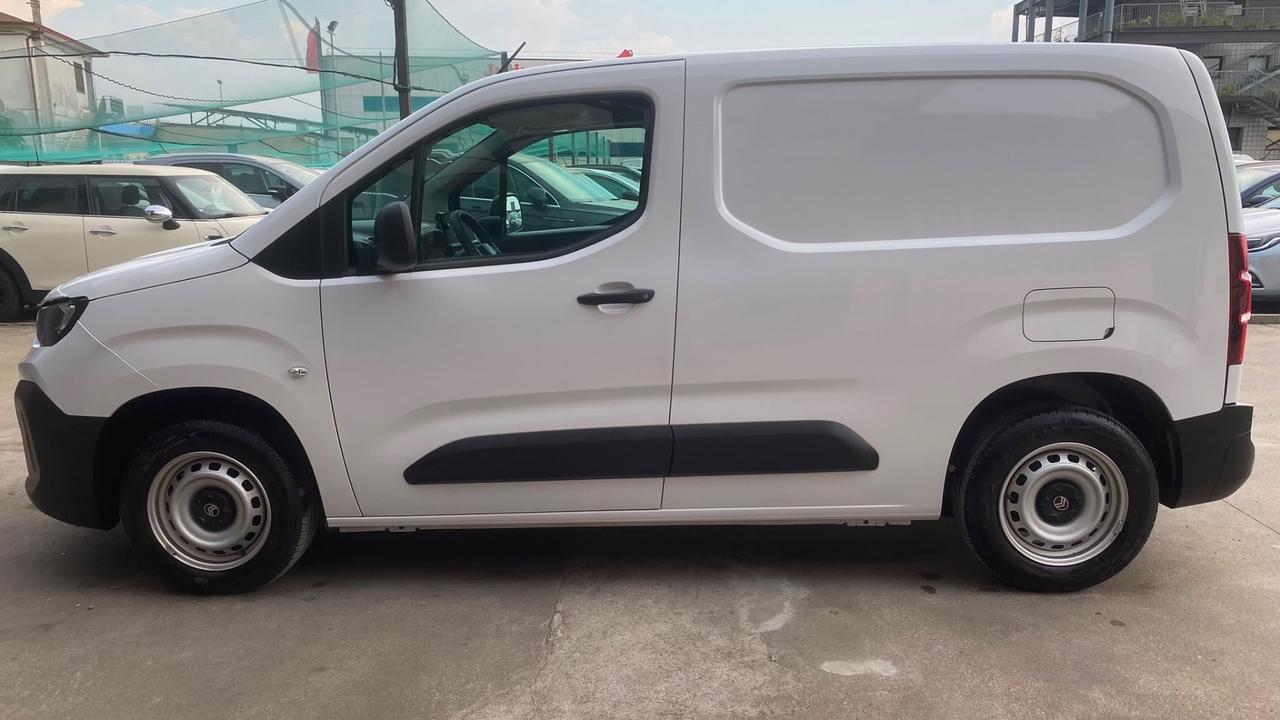 Citroen Berlingo BlueHDi 100 S&S Van M Club
