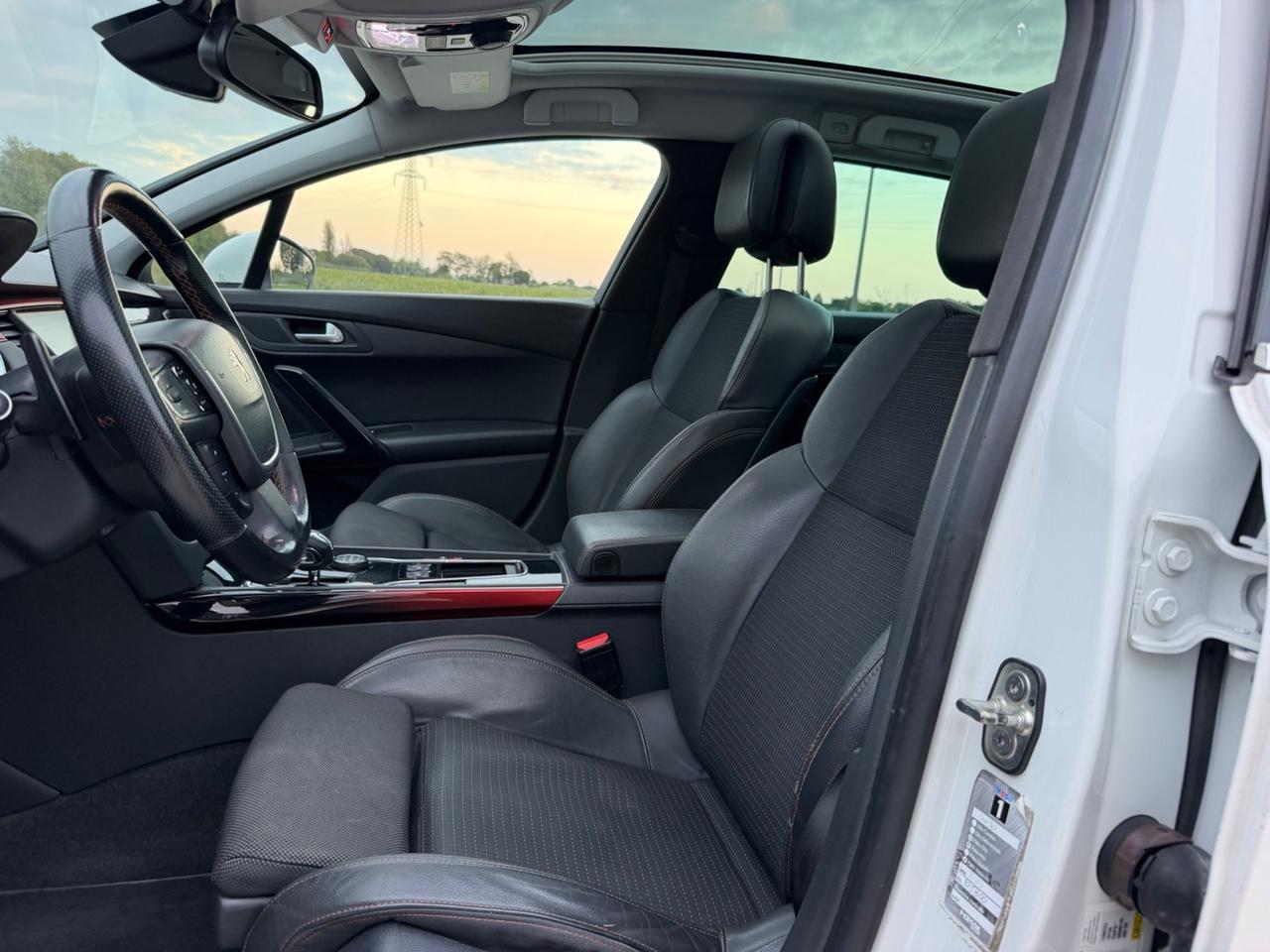 Peugeot 508 RXH Hybrid4x4