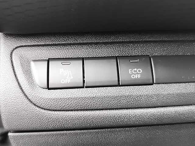 Peugeot 2008 BlueHDi 100 S&S Allure