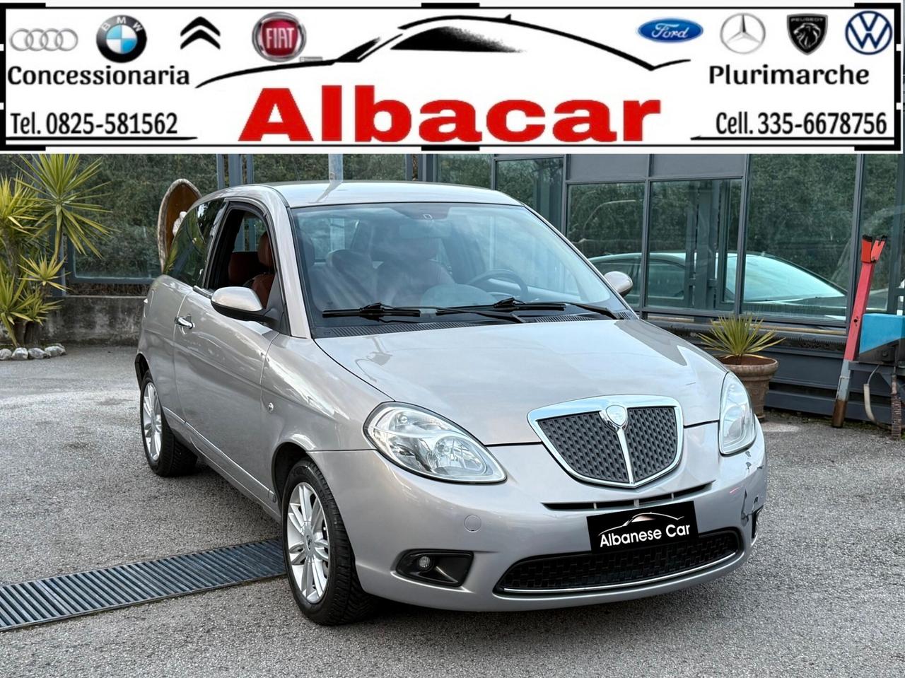 Lancia Ypsilon 1.3 MJT 90 CV Platino