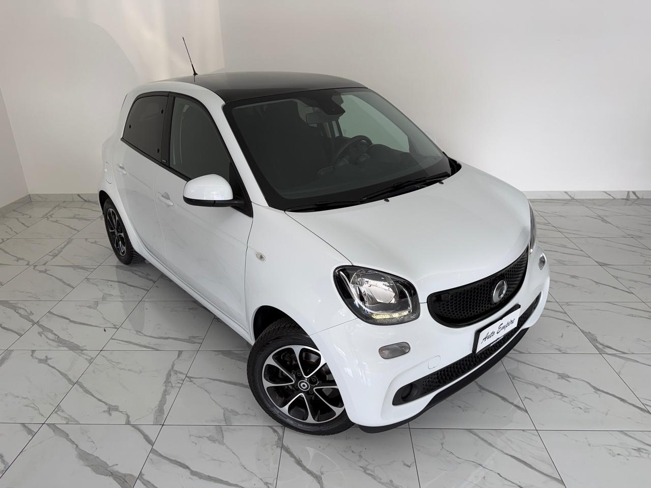 SMART FORFOUR PASSION AUTOMATICA/PANORAMA/NAVIGATORE
