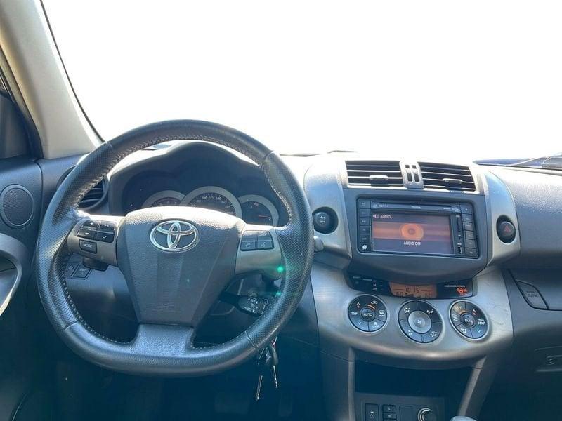 Toyota RAV4 RAV4 Crossover 2.2 D-4D 150 CV Executive