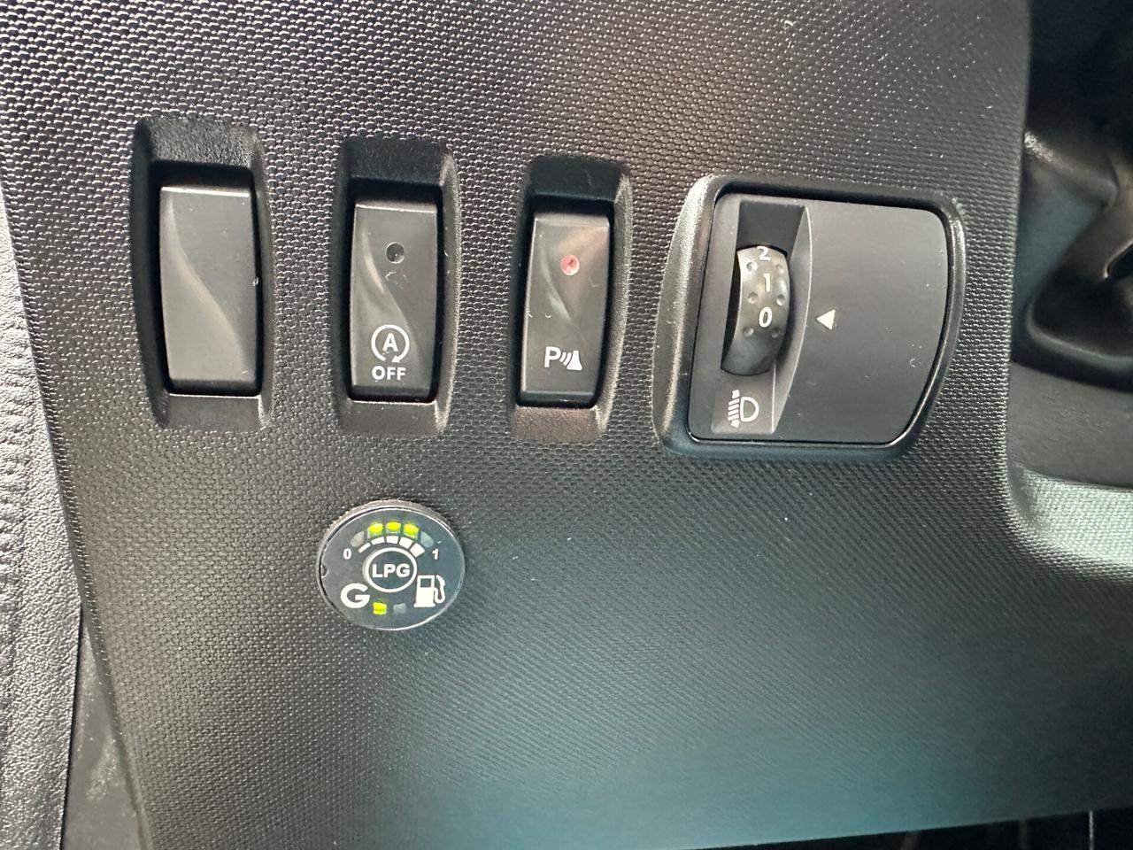 Renault Twingo 09 Benzina GPL ok per neopatentati