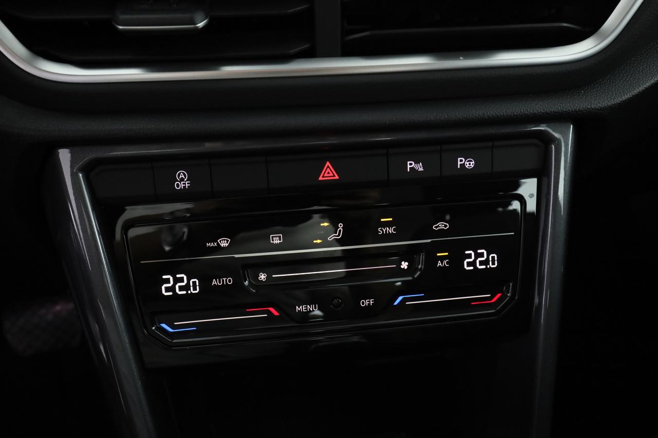 VOLKSWAGEN T-Roc 1.5 TSI ACT DSG Style