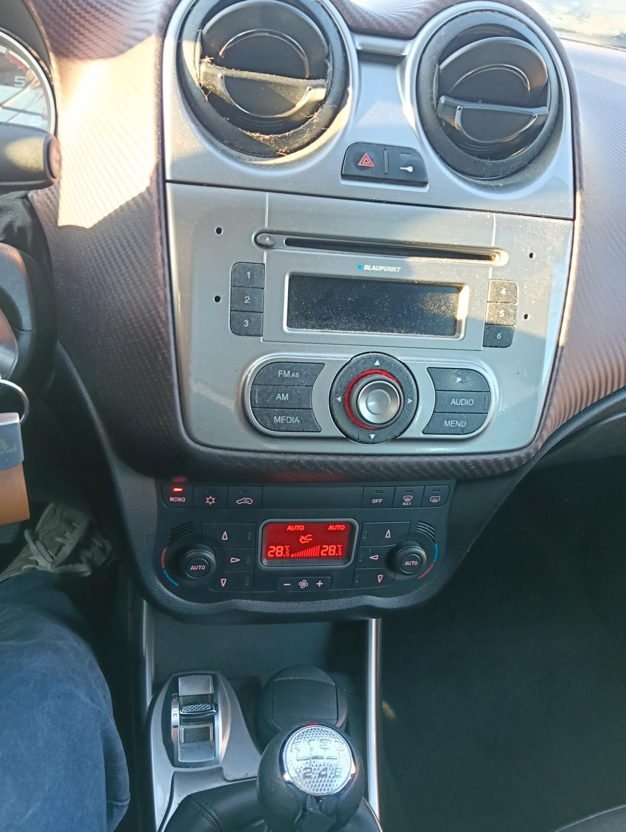 Alfa Romeo MiTo 1.3 JTDm 16V 90 CV Distinctive Sport Pack