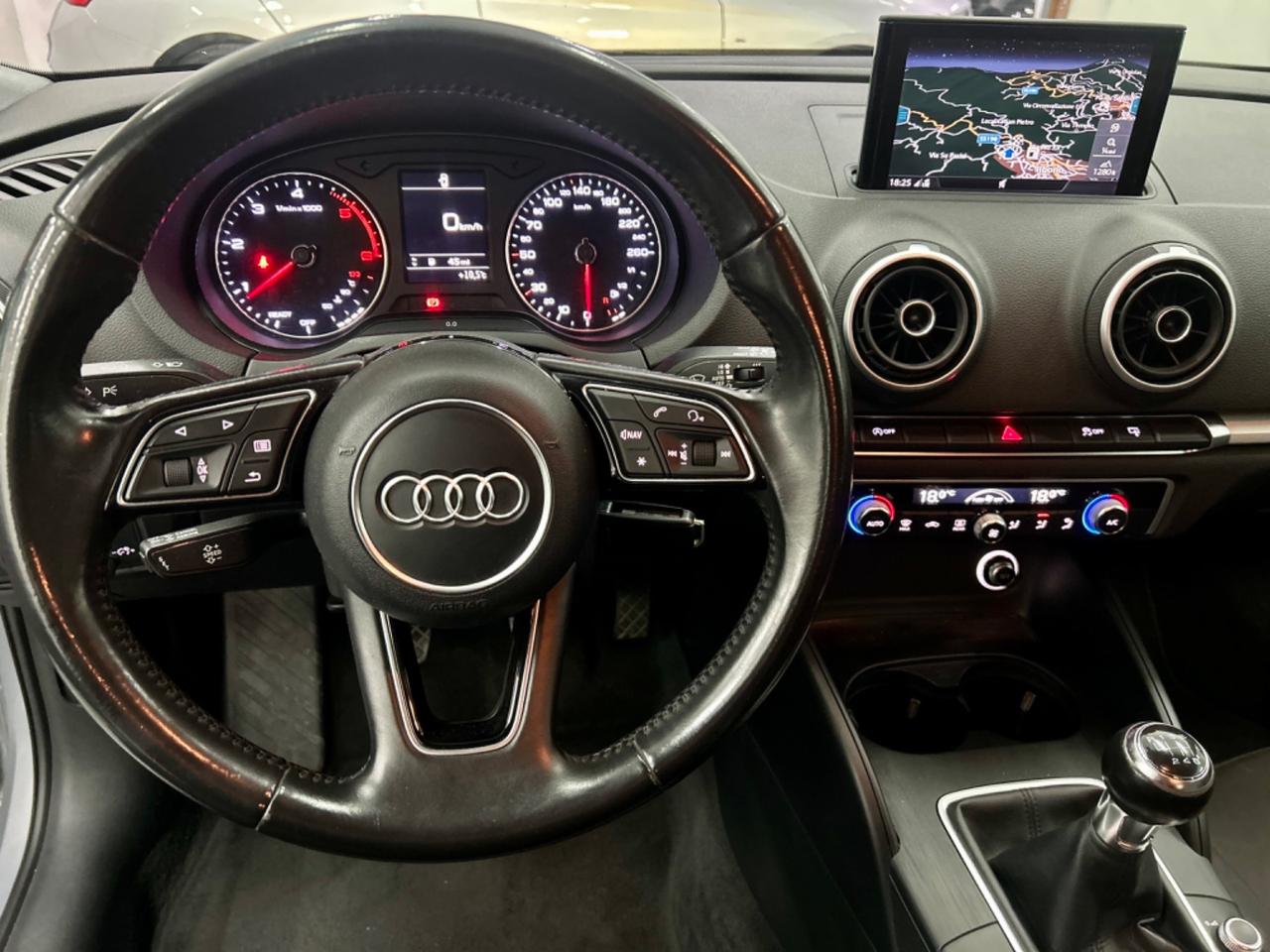 Audi A3 SPB 1.6 TDI Sport FINANZIABILE