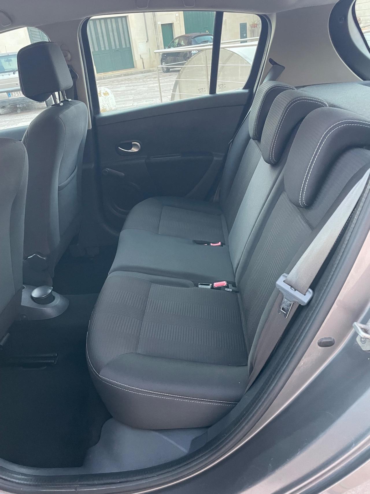 Renault Clio 1.5 dCi km 130 mila