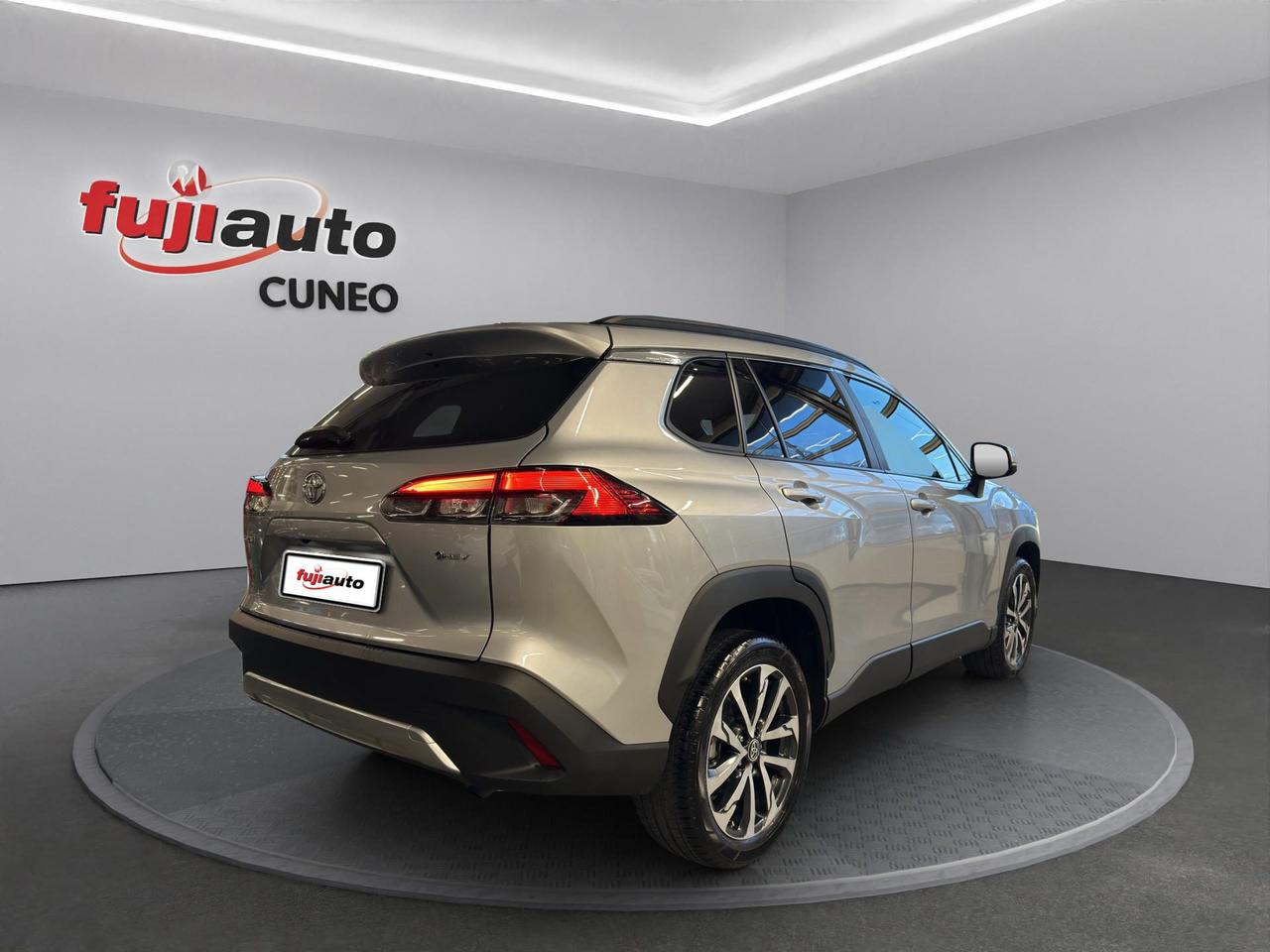 Toyota Corolla Cross 1.8h Trend fwd 140cv e-cvt