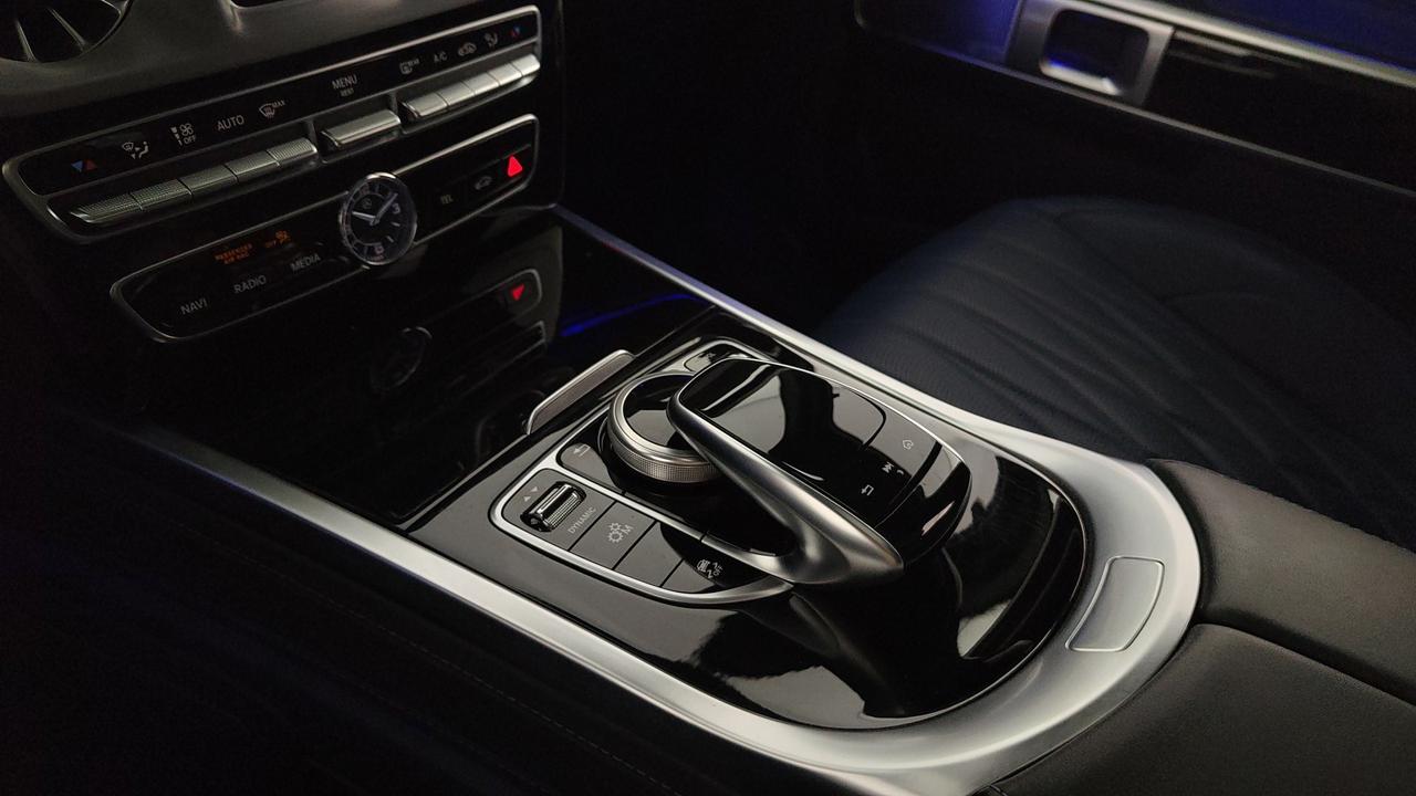 Mercedes-Benz G 400 d AMG Line 330cv auto