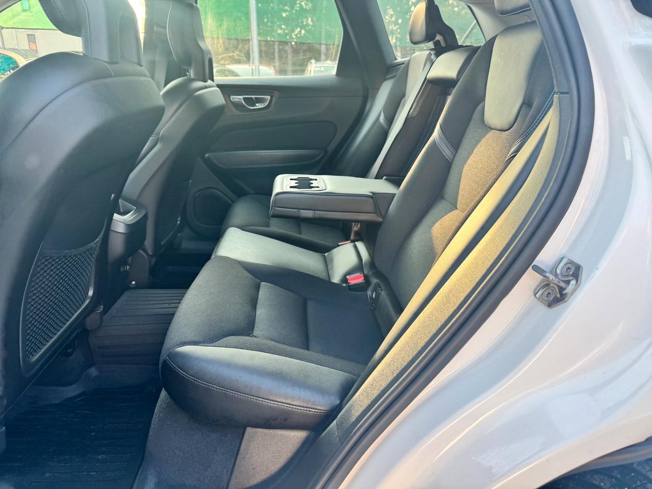 Volvo XC 60 XC60 D4 AWD Geartronic Business
