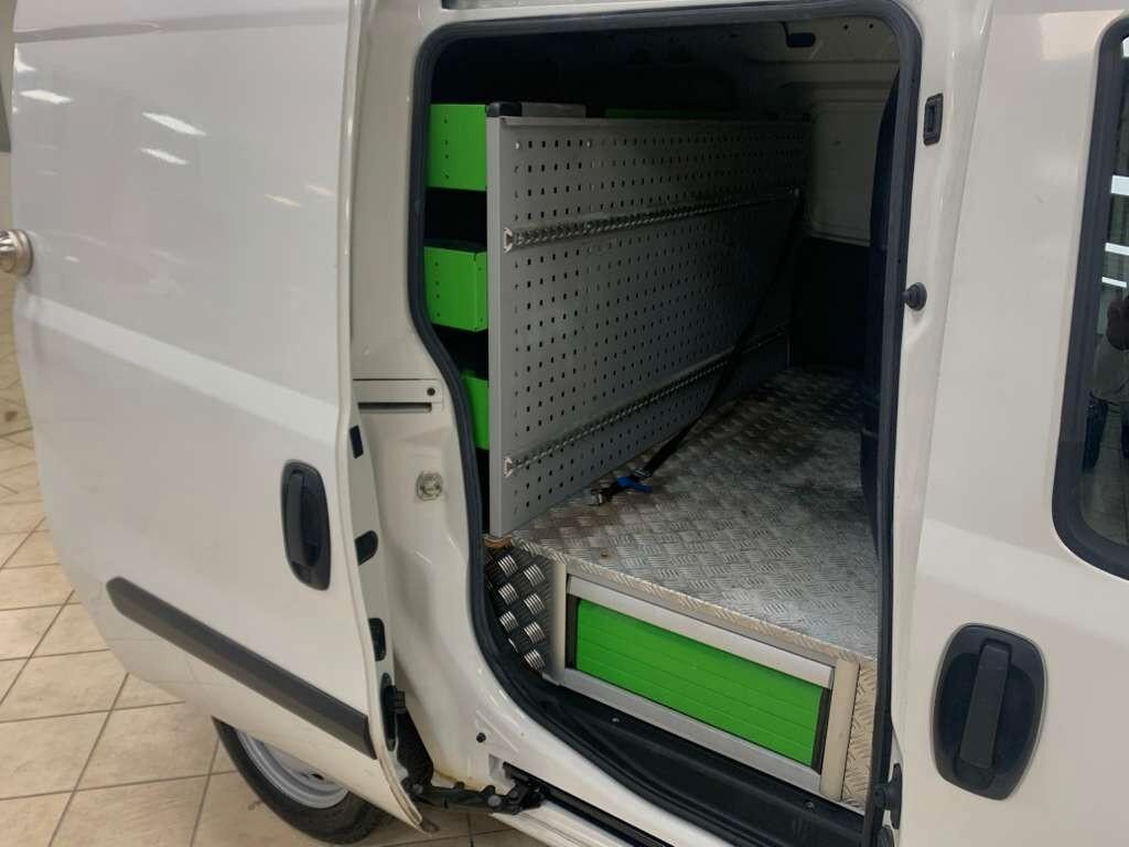 Fiat Doblò 1.4 T-Jet Natural Power *ATTREZZATO+220V*