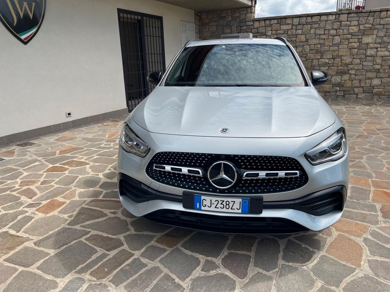 Mercedes-benz GLA 220d Premium 4matic Auto