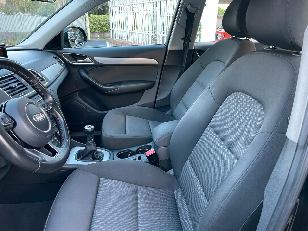 Audi Q3 2.0 TDI 120 CV Sport