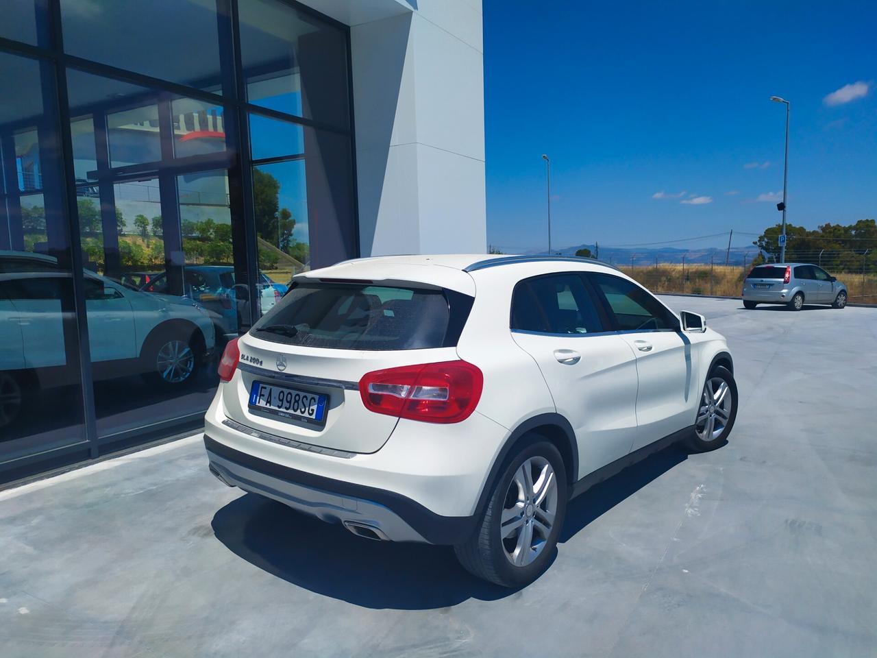 Mercedes-benz GLA 200 d Automatic Premium